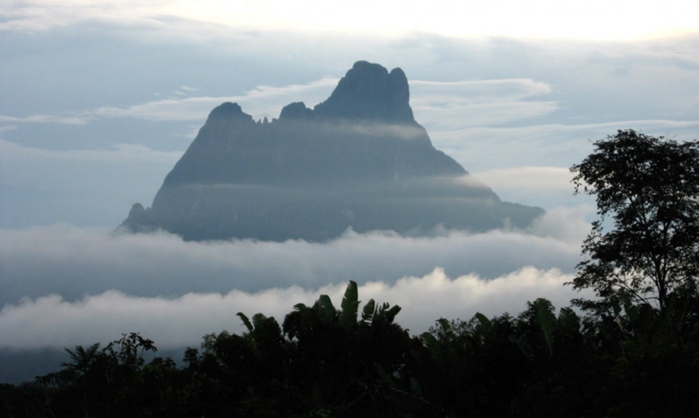 O que é Altitude? Picos Mais Altos do Brasil. Picos Mais Altos do Planeta.  Pico da Neblina. Pico 31 de Março. Pico …
