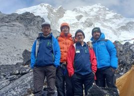 Decepcionado, Marc Batard desiste de abrir a nova rota no Everest