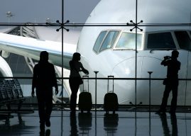 Crise nos aeroportos da Europa. Como isso pode afetar sua viagem?